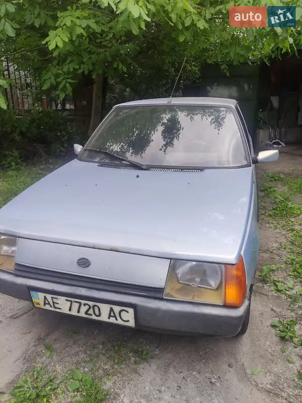 ЗАЗ 1102 Таврія-Нова