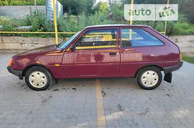 Хэтчбек ЗАЗ 1102 Таврия-Нова 2005 в 