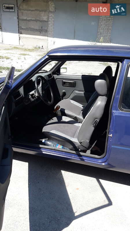 Хэтчбек ЗАЗ 1102 Таврия-Нова 2003 в Запорожье