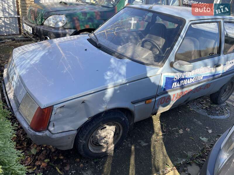 Хэтчбек ЗАЗ 1102 Таврия-Нова 2004 в Запорожье