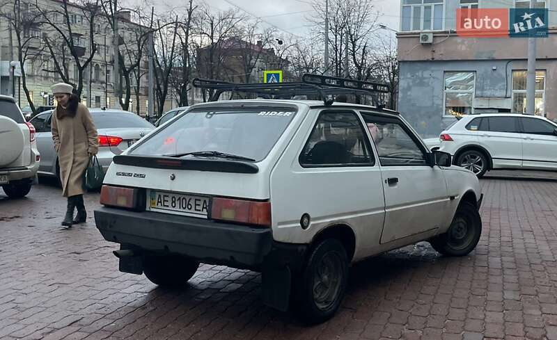 Хэтчбек ЗАЗ 1102 Таврия-Нова 2005 в Днепре фото 4 Хэтчбек ЗАЗ 1102 Таврия-Нова 2005 в Днепре