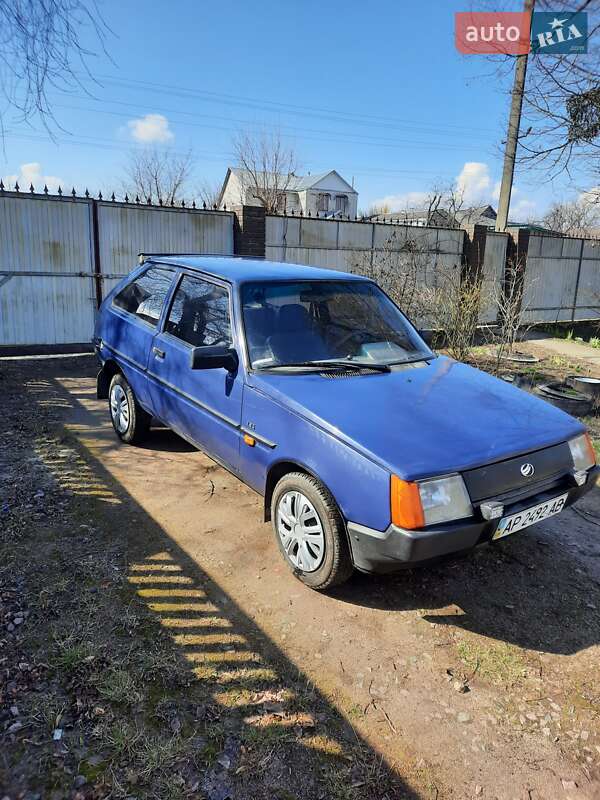 Хэтчбек ЗАЗ 1102 Таврия-Нова 2004 в Киеве