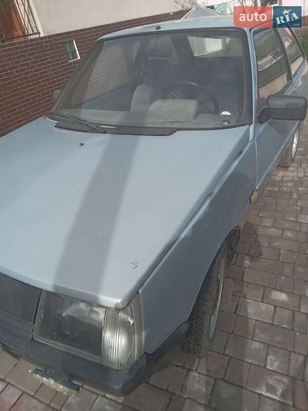 Хетчбек ЗАЗ 1102 Таврія-Нова 2004 в Бучачі