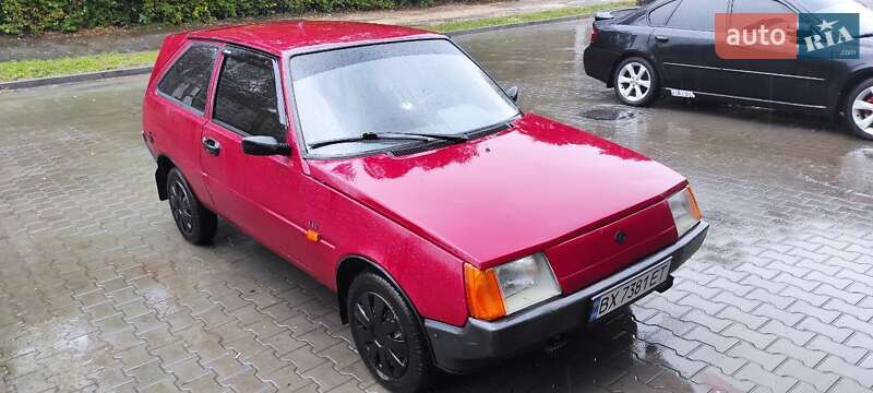 Хэтчбек ЗАЗ 1102 Таврия-Нова 2003 в Хмельницком