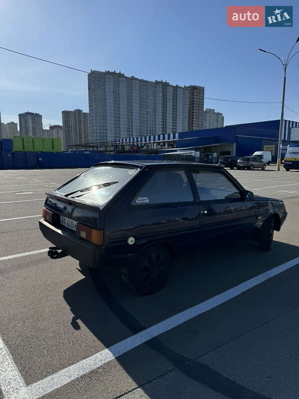 Хэтчбек ЗАЗ 1102 Таврия-Нова 2004 в Киеве