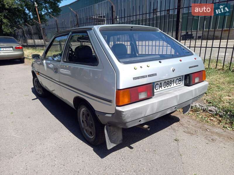 Хетчбек ЗАЗ 1102 Таврія-Нова 2003 в Черкасах