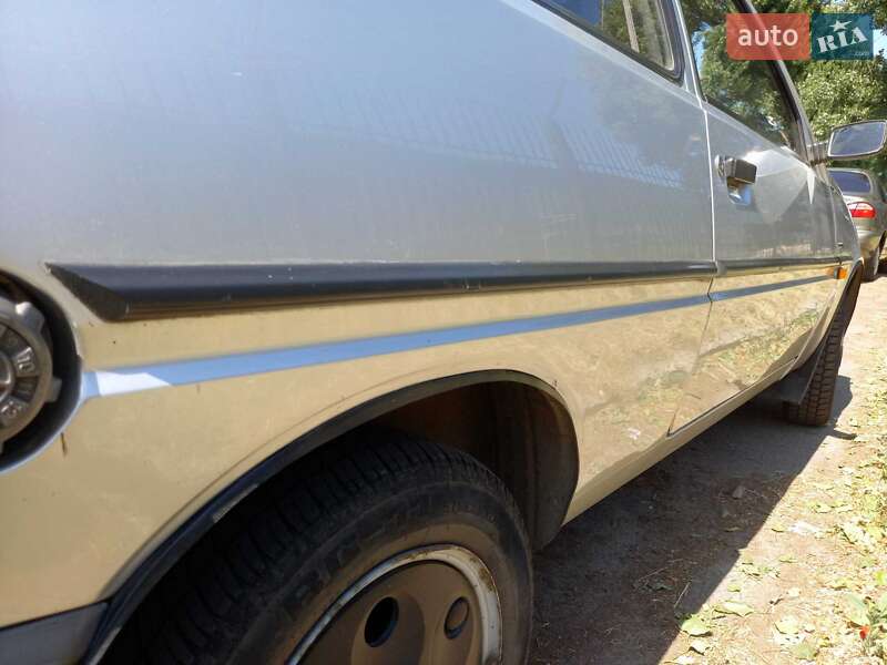 Хетчбек ЗАЗ 1102 Таврія-Нова 2003 в Черкасах