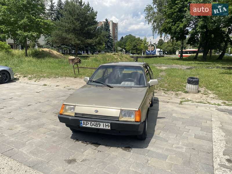 Хэтчбек ЗАЗ 1102 Таврия-Нова 2002 в Львове