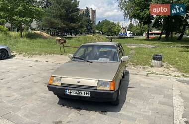 Хэтчбек ЗАЗ 1102 Таврия-Нова 2002 в 