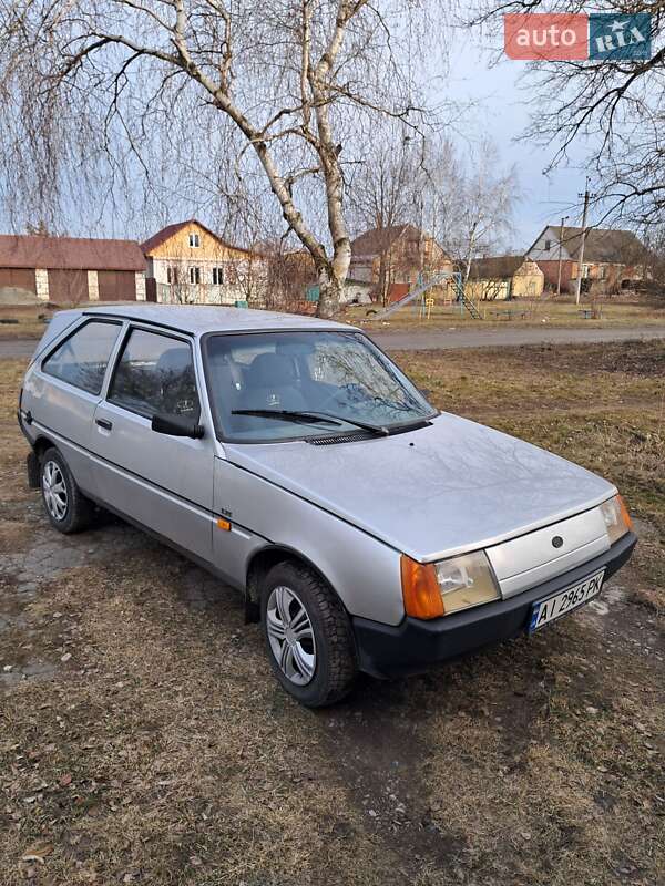 Хэтчбек ЗАЗ 1102 Таврия-Нова 2004 в Харькове
