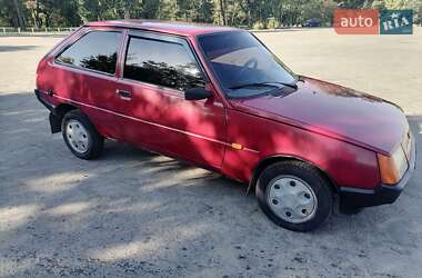 Хэтчбек ЗАЗ 1102 Таврия-Нова 2004 в 