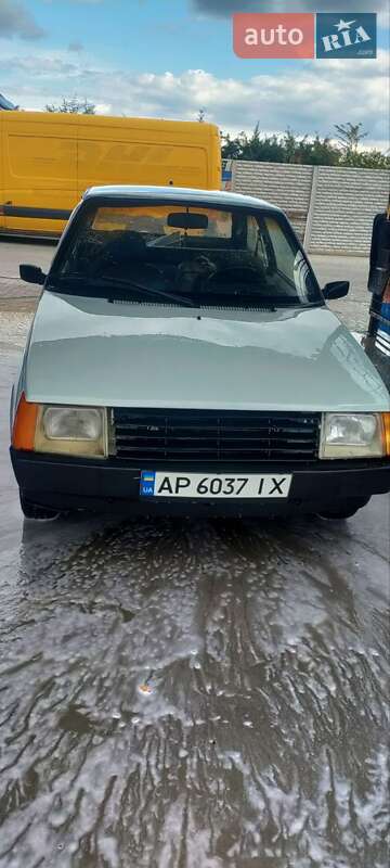 Хэтчбек ЗАЗ 1102 Таврия-Нова 2002 в Запорожье