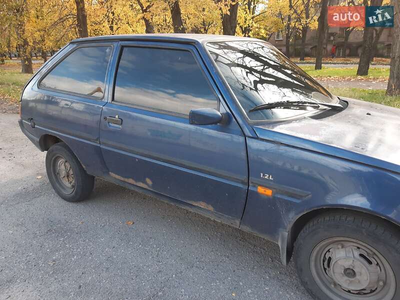Хетчбек ЗАЗ 1102 Таврія-Нова 2004 в Запоріжжі