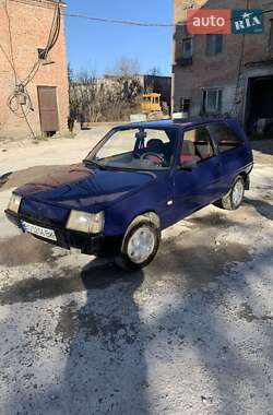 Хэтчбек ЗАЗ 1102 Таврия-Нова 2002 в 