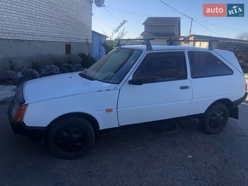 Хэтчбек ЗАЗ 1102 Таврия-Нова 2006 в Новоукраинке