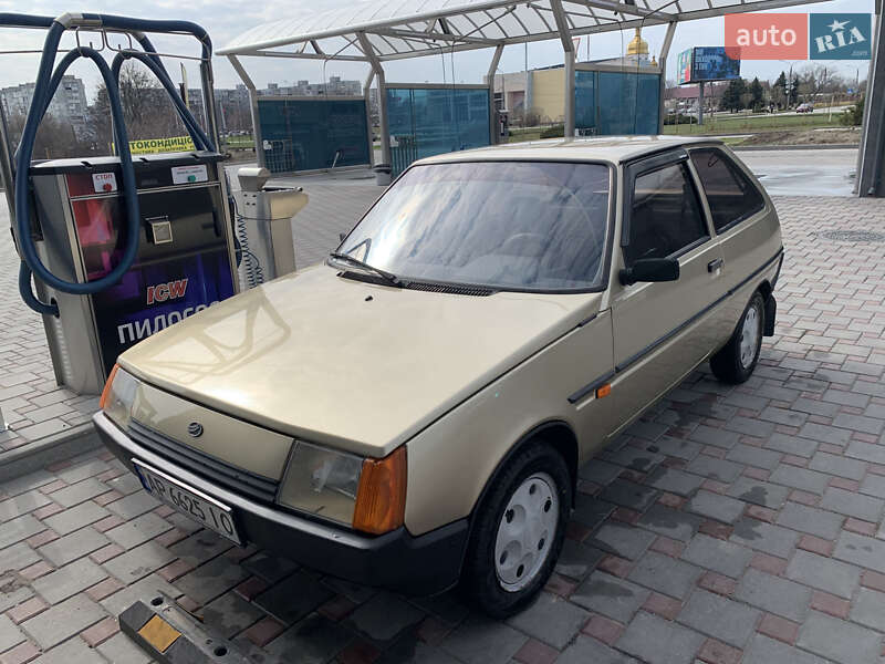 Хэтчбек ЗАЗ 1102 Таврия-Нова 2001 в Запорожье