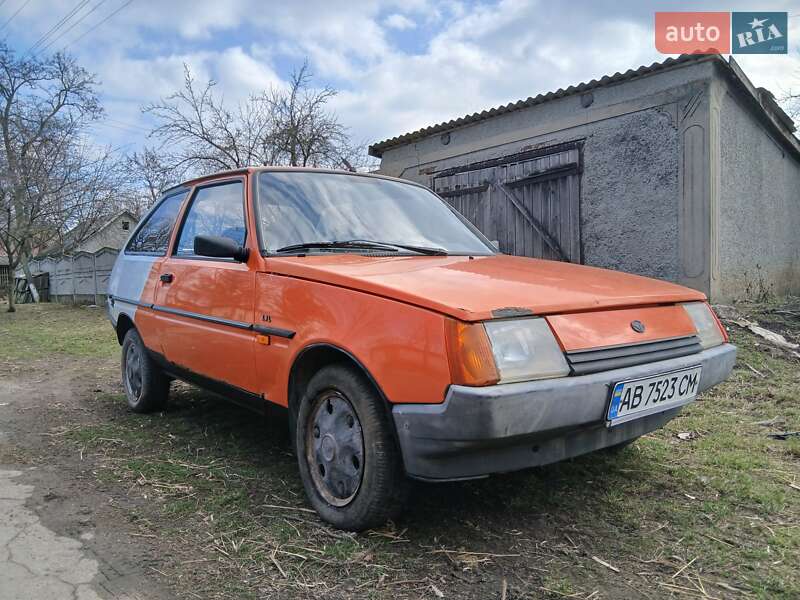 Хетчбек ЗАЗ 1102 Таврія-Нова 2004 в Озаринцях