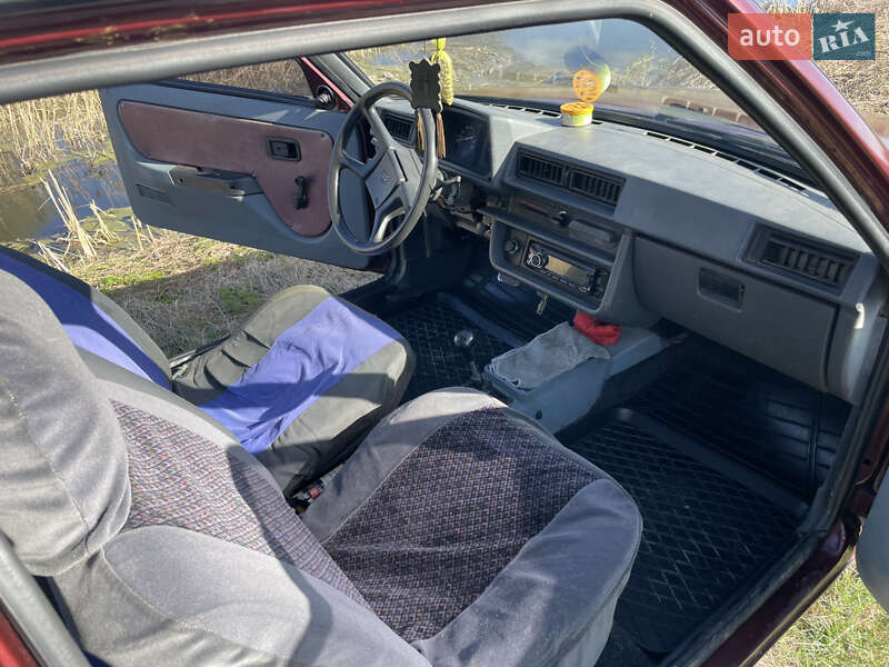 Хетчбек ЗАЗ 1102 Таврія-Нова 1998 в Ніжині