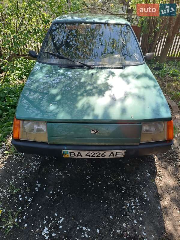 Хетчбек ЗАЗ 1102 Таврія-Нова 2006 в 