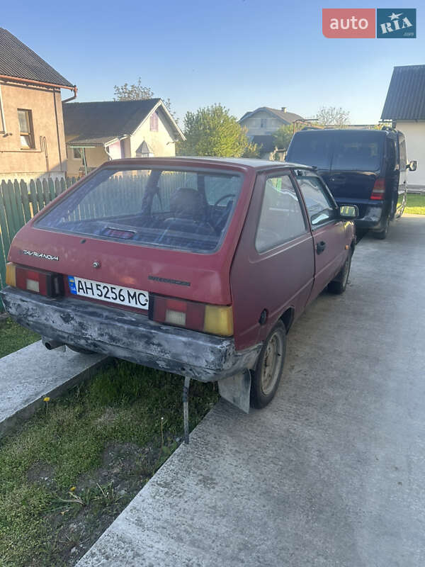 Хетчбек ЗАЗ 1102 Таврія-Нова 2001 в Івано-Франківську фото 3 Хетчбек ЗАЗ 1102 Таврія-Нова 2001 в Івано-Франківську