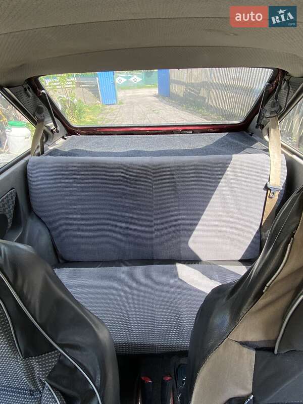 Хэтчбек ЗАЗ 1102 Таврия-Нова 2002 в Тростянце фото 5 Хэтчбек ЗАЗ 1102 Таврия-Нова 2002 в Тростянце