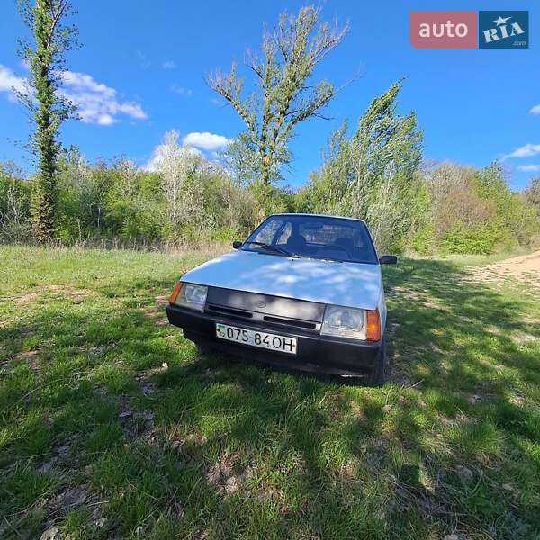Хетчбек ЗАЗ 1102 Таврія-Нова 2000 в Олександрії