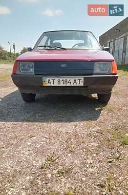 Хэтчбек ЗАЗ 1102 Таврия-Нова 2003 в 