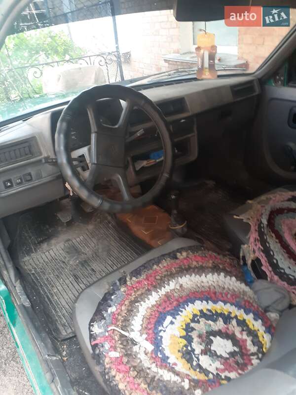 Хэтчбек ЗАЗ 1102 Таврия-Нова 2002 в Кропивницком