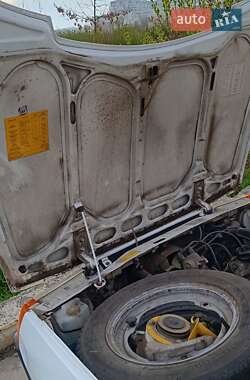 Хэтчбек ЗАЗ 1102 Таврия-Нова 2006 в 