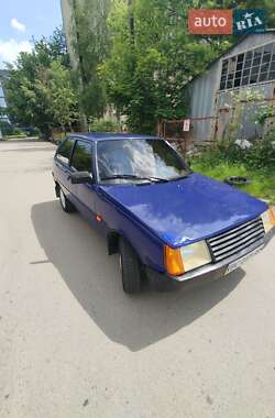 Хэтчбек ЗАЗ 1102 Таврия-Нова 2001 в 