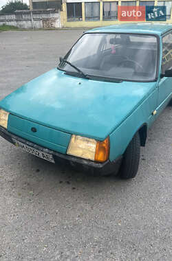 Хэтчбек ЗАЗ 1102 Таврия-Нова 2002 в Ставище