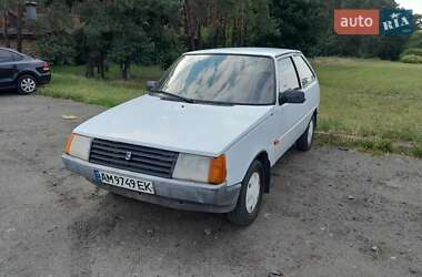 Хэтчбек ЗАЗ 1102 Таврия-Нова 2001 в 