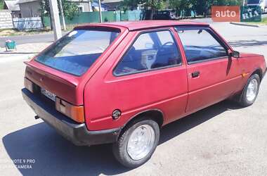 Хэтчбек ЗАЗ 1102 Таврия-Нова 2001 в 