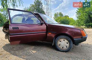 Хетчбек ЗАЗ 1102 Таврія-Нова 2006 в 
