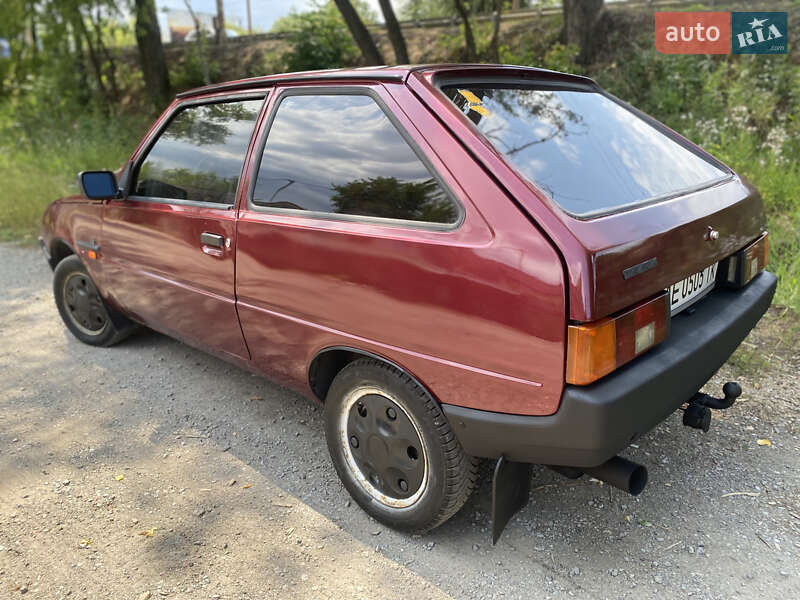 Хэтчбек ЗАЗ 1102 Таврия-Нова 1998 в Днепре