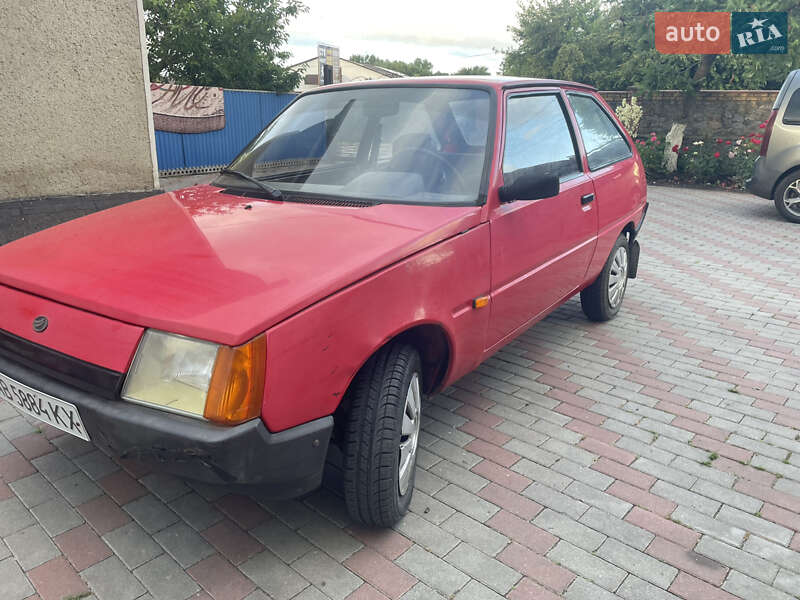 Хетчбек ЗАЗ 1102 Таврія-Нова 1999 в Калинівці