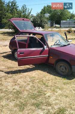 Хэтчбек ЗАЗ 1102 Таврия-Нова 2004 в 