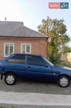 Хэтчбек ЗАЗ 1102 Таврия-Нова 2005 в 