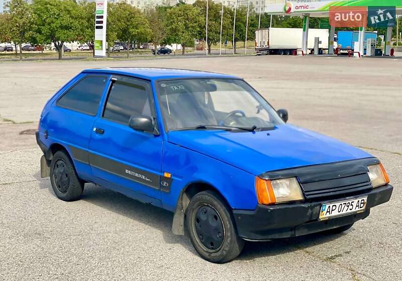 ЗАЗ 1102 Таврия-Нова 2001