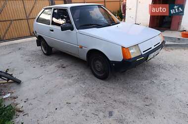 Хетчбек ЗАЗ 1102 Таврія-Нова 1998 в Миронівці