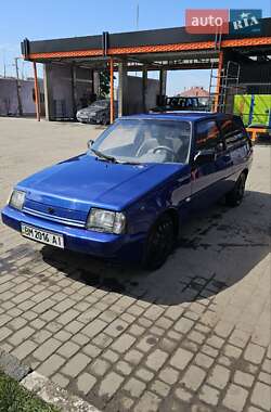 Хэтчбек ЗАЗ 1102 Таврия-Нова 2003 в 