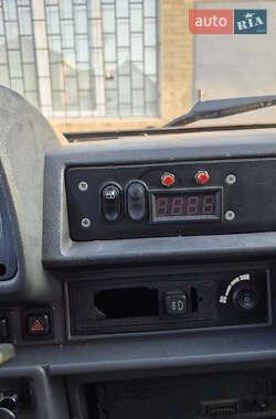 Хэтчбек ЗАЗ 1102 Таврия-Нова 2002 в 