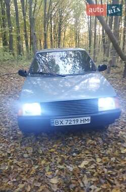 Хэтчбек ЗАЗ 1102 Таврия-Нова 1998 в Киеве