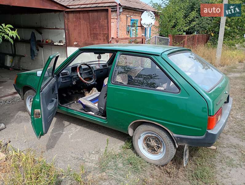 Хэтчбек ЗАЗ 1102 Таврия-Нова 2006 в 