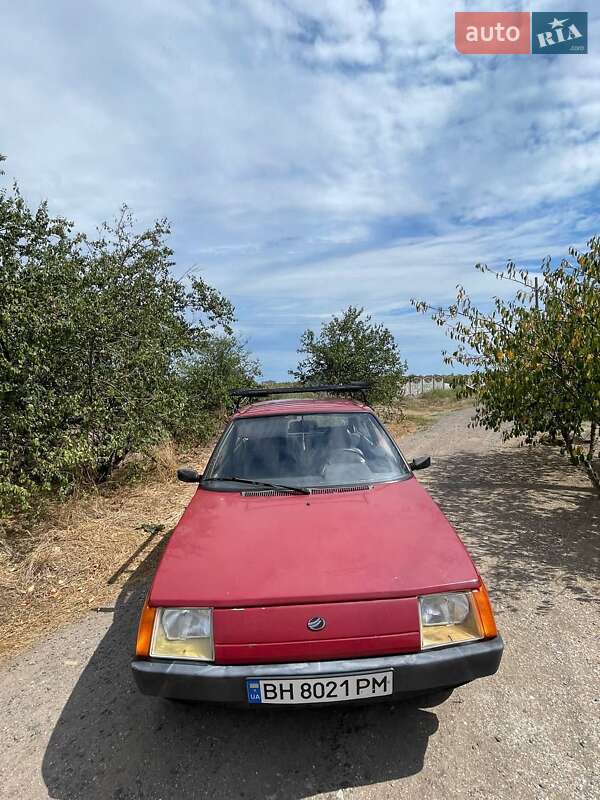 Хэтчбек ЗАЗ 1102 Таврия-Нова 2006 в Измаиле фото 2 Хэтчбек ЗАЗ 1102 Таврия-Нова 2006 в Измаиле