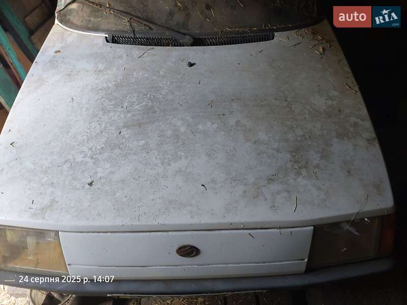 ЗАЗ 1102 Таврія-Нова 2005