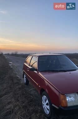 Хетчбек ЗАЗ 1102 Таврія-Нова 2001 в 