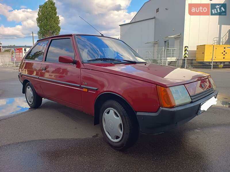 Хетчбек ЗАЗ 1102 Таврія-Нова 2003 в Києві