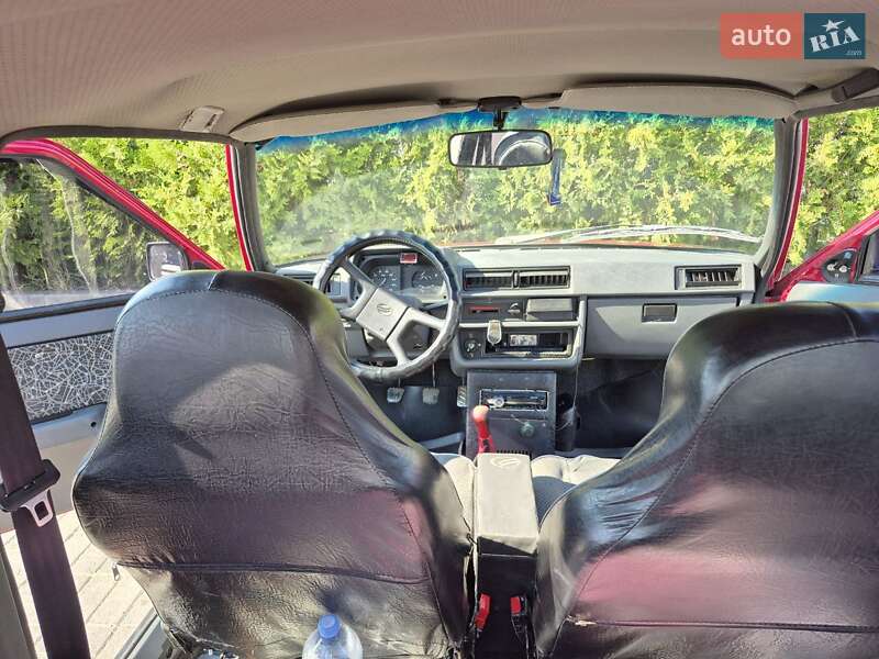 Хетчбек ЗАЗ 1102 Таврія-Нова 2004 в Дніпрі фото 7 Хетчбек ЗАЗ 1102 Таврія-Нова 2004 в Дніпрі