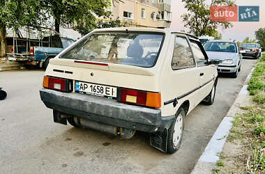 Хэтчбек ЗАЗ 1102 Таврия-Нова 2003 в 